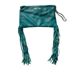 UNO de 50 | Spain Rare Teal Cut-Out Leather Fringe Wristlet Bag